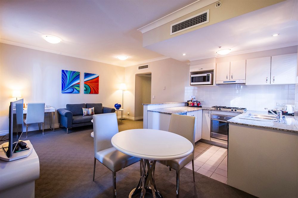 YEHS Hotel Sydney Harbour Suites image 1